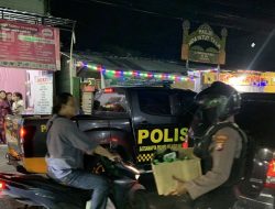 Satuan Samapta Polres Pelabuhan Tanjung Perak Amankan 3.667 Botol Miras Dari Toko Klontong Di Tenggumung Baru.