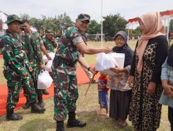 Pembagian Paket Sembako Warnai Penutupan TMMD Desa Pandeyan