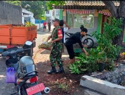 Melalui Kerja Bakti, Tumbuhkan Semangat Kebersamaan Antara Babinsa Tegalharjo Dengan Warga Binaan