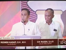 Pasangan 01 Resmen Kadapi Dan Cik raden Kuasa Materi Dalam Depat Kedua Calon Bupati dan Wakil Bupati Waykanan 2024