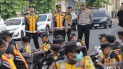 Polrestabes Surabaya Gelar Apel Pengecekan Perlengkapan Personil PAM TPS Pilkada 2024