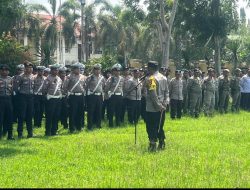 Keamanan Debat Kedua Cabup dan Cawabup Dompu Pastikan Aman, Kapolres Dompu Pimpin Apel Persiapan.