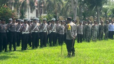 Keamanan Debat Kedua Cabup dan Cawabup Dompu Pastikan Aman, Kapolres Dompu Pimpin Apel Persiapan.