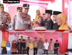 Kunker ke Sumbawa, Kapolda NTB Beri Bansos untuk Masyarakat