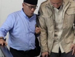 Ada Pembicaraan Apa Ketua Fraksi DPRD Demokrat H. Asep Ikhsan Ke Mas AHY Sampai Sedekat Itu.