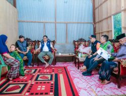 Bupati Barru Kunjungi Rumah Keluarga Korban Terseret Banjir