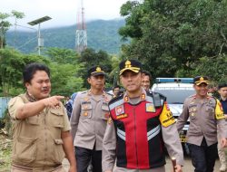 Kapolres Maros Meninjau Lokasi Banjir di Kecamatan Cenrana