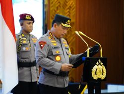 Kapolri Pimpin Sertijab Kapolda Sumbar Irjen Pol. Dr. Gatot Tri Suryanta