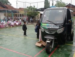 Bupati Bandung Berikan BPJS Ketenagakerjaan dan Honorarium bagi Para Operator Motor Baca di Setiap Kecamatan