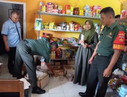 Pastikan Harga Bahan Pangan Stabil, Babinsa Pantau Perkembangan Harga Sembako