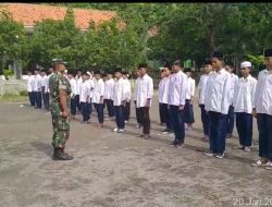 Serka Irpani Bekali Siswa – Siswi SMK Al-Anwar Wasbang & PBB