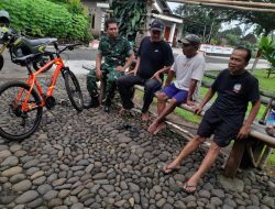 Babinsa Nogosari Jalin Komsos Dengan Tomas Desa Kedung Kenong