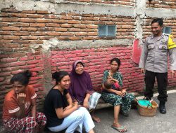 Bhabinkamtibmas Desa Katua Sambang Warga, Ajak Masyarakat Menjaga Kamtibmas.