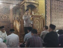 Ceramah Ramadhan, Kapolres Way Kanan Sampaikan Himbauan Kamtibmas di Masjid.