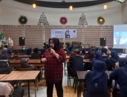 Masa Sidang Reses II Dra. Hj. Tia Fitriani Ajak Warganya Tolak Pengguna Narkoba Desa Ciheulang