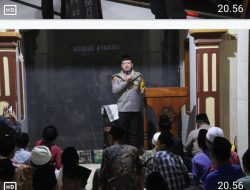 Kapolres Tulungagung Tarawih Bersama Santri Ponpes Al Falah Trenceng