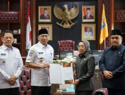 Gantikan Ali Rahman, Gubernur Lampung Mirza Resmi Tunjuk Ayu Asalasiyah Jadi Plt. Bupati Way Kanan