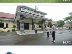 Kapolres Serdang Bedagai AKBP Jhon Sitepu, S.IK., MH Memberikan Penghargaan Kepada 14 Personil Reserse Narkoba Berprestasi