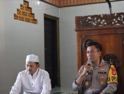 Ceramah Ramadhan di Masjid Darul Fattah, Kapolres Ajak Personel Tingkatkan Keimanan
