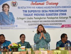 TP – PKK Humbahas Supervisi Desa Percontohan di Kecamatan Sijamapolang dan Doloksanggul