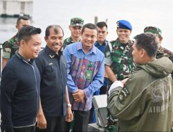 Bupati Humbahas Dr. Oloan P Nababan Sambut Pangkogabwilhan I Letjen TNI Kunto Arief Wibowo di Kabupaten Toba