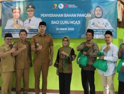 Bupati Bandung Hadir Secara Virtual Dalam Penyerahan Bantuan Cadangan Pangan Kepada 15.852 Guru Ngaji