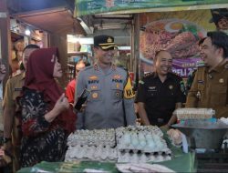 Kapolres Jember Bersama Forkompinda Sidak Pasar Pastikan Stok dan Harga Pangan Stabil Jelang Idul Fitri 1446 H