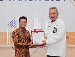 Un-Audited LKPD TA. 2024 Diserahkan Bupati Bambang Firdaus Ke BPK.