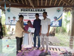 Dihadiri Camat Patia, Kades Idaman Serahkan Bantuan Langsung Tunai Dana Desa Untuk 20 KPM