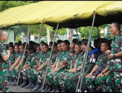 Pangdam XIV/Hasanuddin Pimpin Apel Komandan, Tekankan Pentingnya Netralitas TNI dalam PSU Palopo