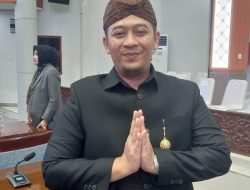 Ketua Komisi B Faisal Radi Memberikan Ucapan Selamat Hari Jadi Ke-384 Kabupaten Bandung, Semoga Kedepan Semakin Inovatif.