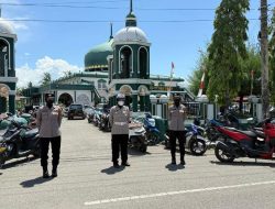 Beri Rasa Aman, Kapolres Sinjai Tempatkan Personel Polwan Pam Sholat Jum’at di Mesjid.