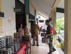“TNI Siap Mendukung Penuh Program Pemerintah” Babinsa Jagalan Bantu Pendistribusian Makanan Bergizi