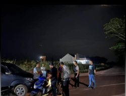 Antisipasi Kriminalitas di Malam Hari, Kapolsek Negara Batin Pimpin Patroli di Jalan Poros Marga Jaya