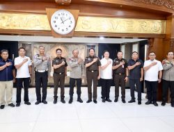 Kapolda Jatim Terima Kunjungan Kajati Perkuat Sinergitas Antar Lembaga Penegak Hukum