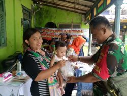 Peduli Kesehatan Warga, Babinsa Koramil 05/Pasar Kliwon Dampingi Posyandu di Wilayah Binaan