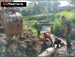 Satgas TMMD ke-124, Pasang Gorong – gorong Untuk Jalan Baru di Desa Selebung
