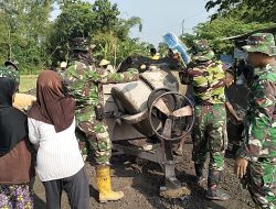 Srikandi Desa Kayen Turut Sukseskan TMMD