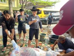 Qurban 10 Ekor Sapi Di Tahun Ini, Ketua Fraksi H. Asep Ikhsan Bukti Nyata Mencintai Rakyatnya.
