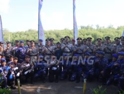Polres Bangka Tengah Gelar Tabur Bunga di Dermaga Penyeberangan Desa Kurau Peringati Hari Bhayangkara ke-79