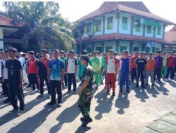 Peduli Generasi Penerus Bangsa, Babinsa Kepatihan Wetan Gembleng Sikap, Mental, Dan Karakter Murid Baru