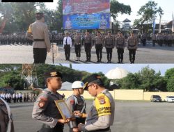 ‎Polres Loteng Gelar Upacara PTDH dan Pemberian Penghargaan Bagi Personel Berprestasi.