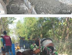 Gotong Royong Panas-Panasan, Satgas TMMD Kebut Pembangunan Jalan Rabat Beton di Sarimulyo