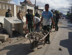 Angkong Menjadi Alat Favorit Dalam TMMD Reguler Ke-125 Kodim 0735/Surakarta