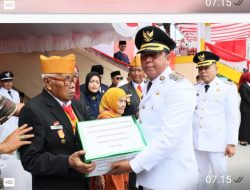 Bupati Barito Kuala Jadi Inspektur Upacara Detik-Detik Proklamasi, Suasana Khidmat dan Meriah