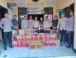 Polsek Empang Gelar Razia Miras, Amankan Ratusan Botol Minuman Keras dan Rokok Ilegal