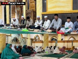 Kades Bunkate Maris, S.Sos Hadiri Acara Maulid Nabi Muhammad SAW di Masjid Miftahul Qulub