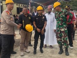Peletakan Batu Pertama Pembangunan Musholla Polsek Manggelewa Dipimpin Kapolres Dompu.