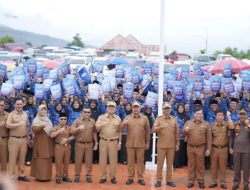 Bupati Monadi Serahkan 564 SK PPPK Mendorong Semangat Baru Pelayanan Publik