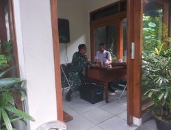 Peringati HUT TNI dan HUT Kodam IV/Dip, Kodim Sragen bersih bersih pasar